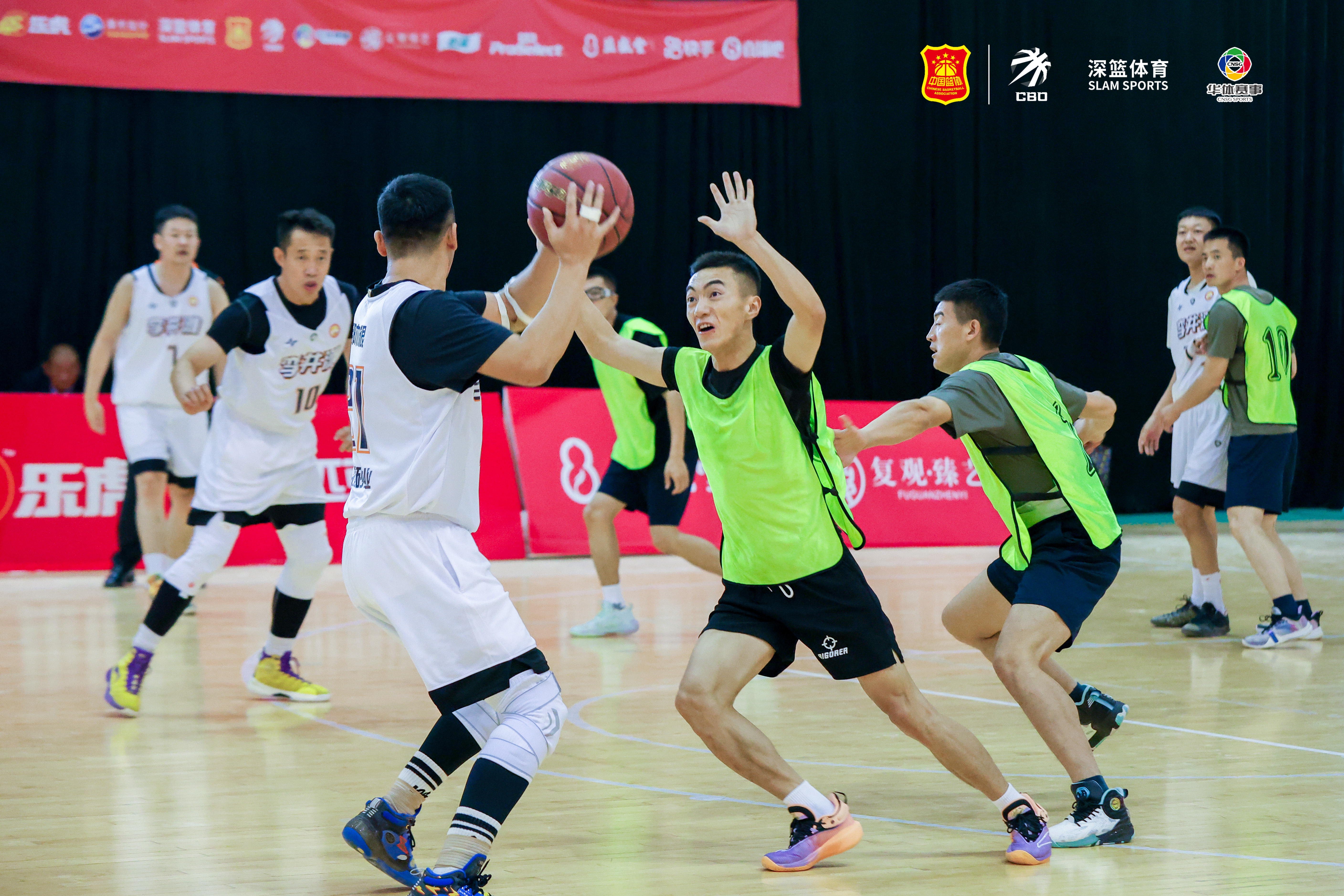 直播8在线观看篮球_(直播8在线直播观看篮球)