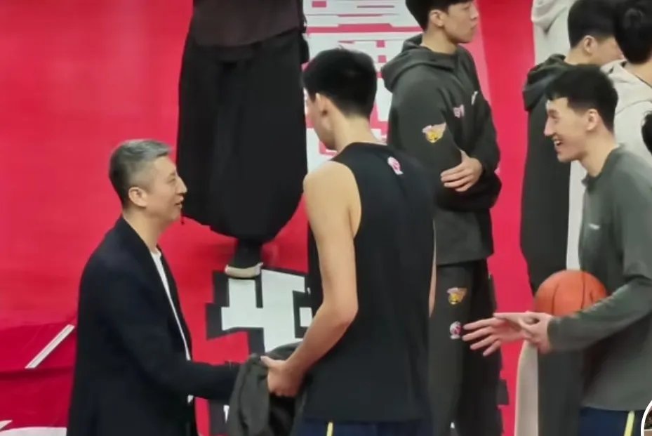 cba什么时候能现场看_(cba什么时候能现场看比赛)  第1张