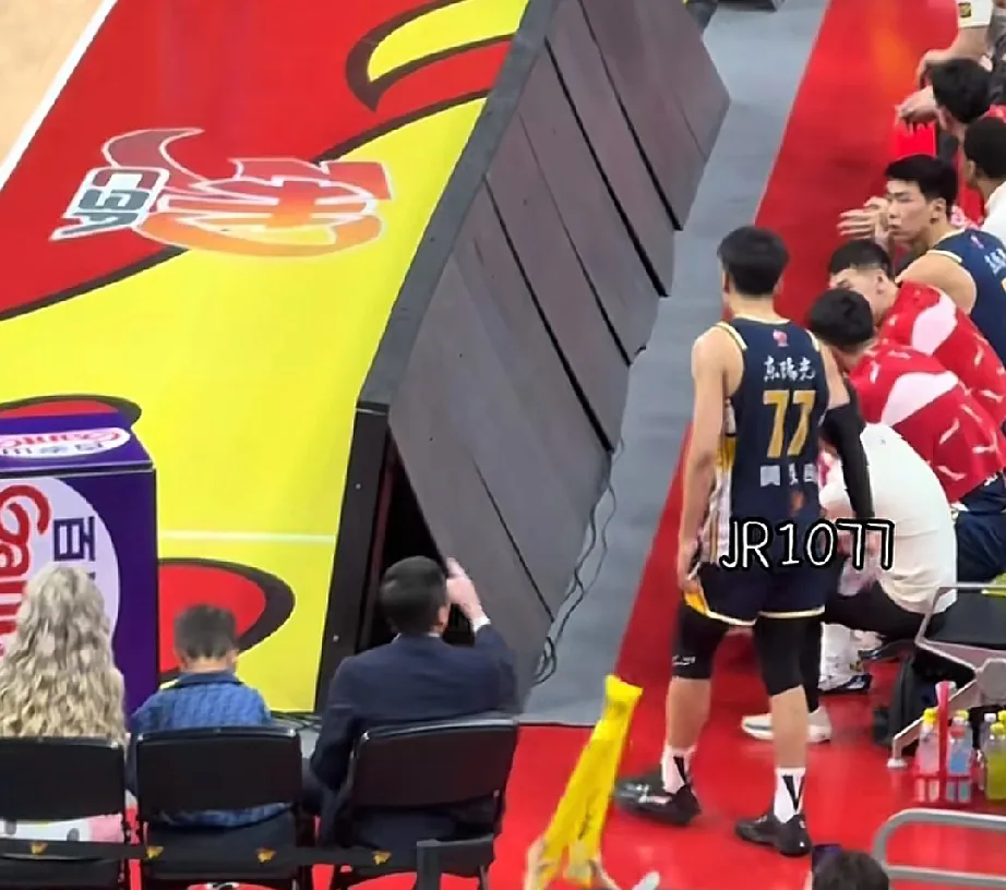 cba现场直播回放广东球队_(cba广东队直播2020视频) 第1张 cba现场直播回放广东球队_(cba广东队直播2020视频) 第1张