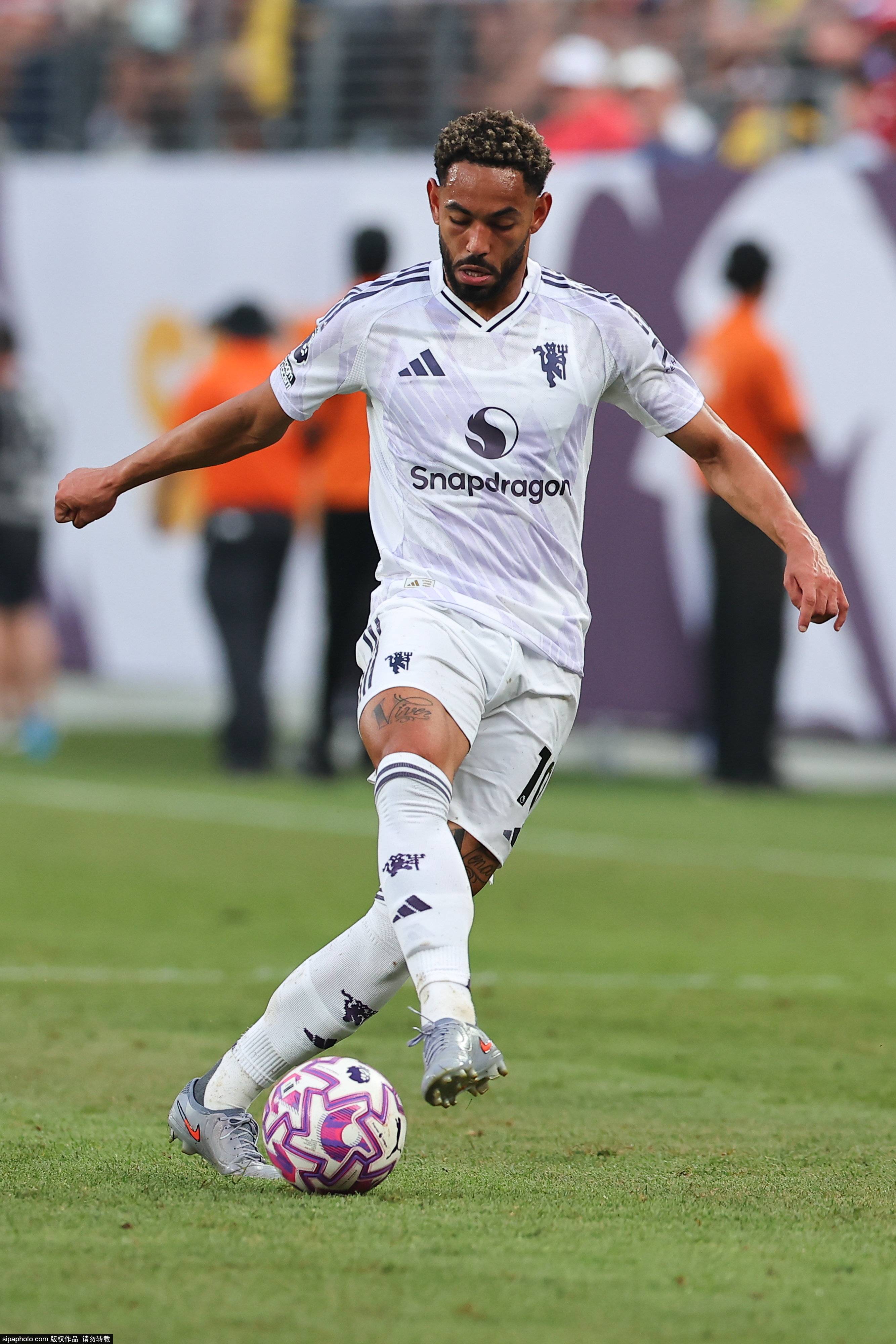 本菲卡有意租借引进安东尼球员希望离开曼联