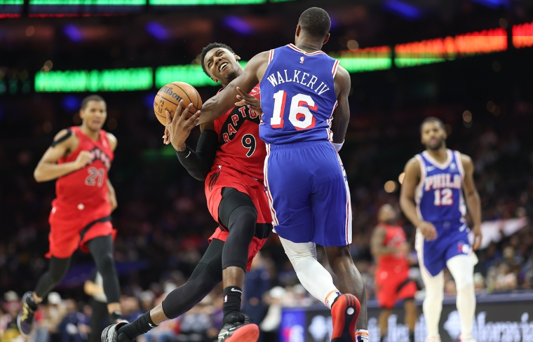 包含nba常规赛湖人118-116逆转马刺东契奇35分文班亚马19分8板的词条