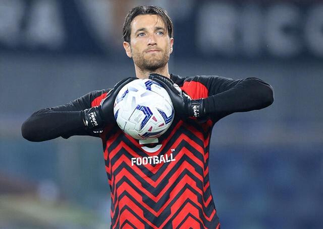 尤文图斯争夺迈尼昂但面临竞争压力  第2张