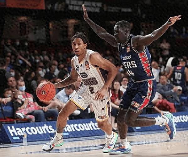 NBL:塔斯马尼亚跳伞蚁VS悉尼国王的简单介绍