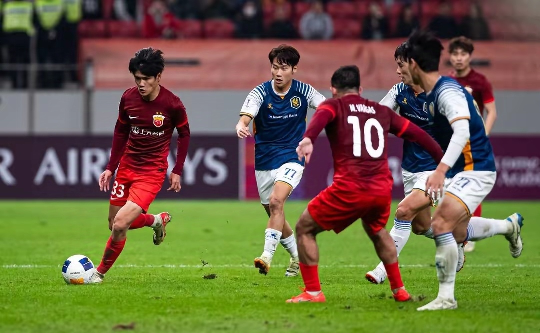 中超三骏直面亚冠精英联赛只有申花赢球的简单介绍  第2张