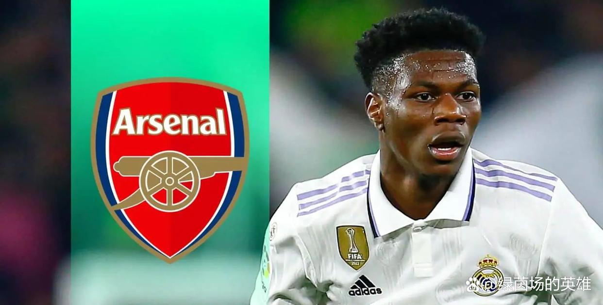 包含曝埃泽愿意加盟阿森纳与水晶宫合约27年到期的词条