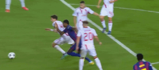 西甲巴塞罗那3-0莱万特亚马尔贡献传射