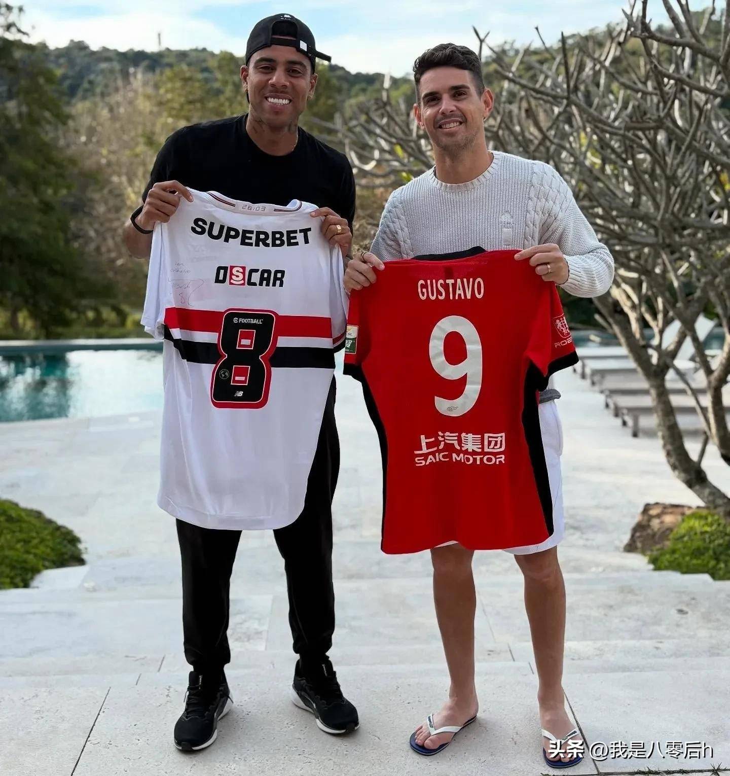 海港新援梅伦多已于周一抵达上海梅伦多曾同武磊做过队友的简单介绍