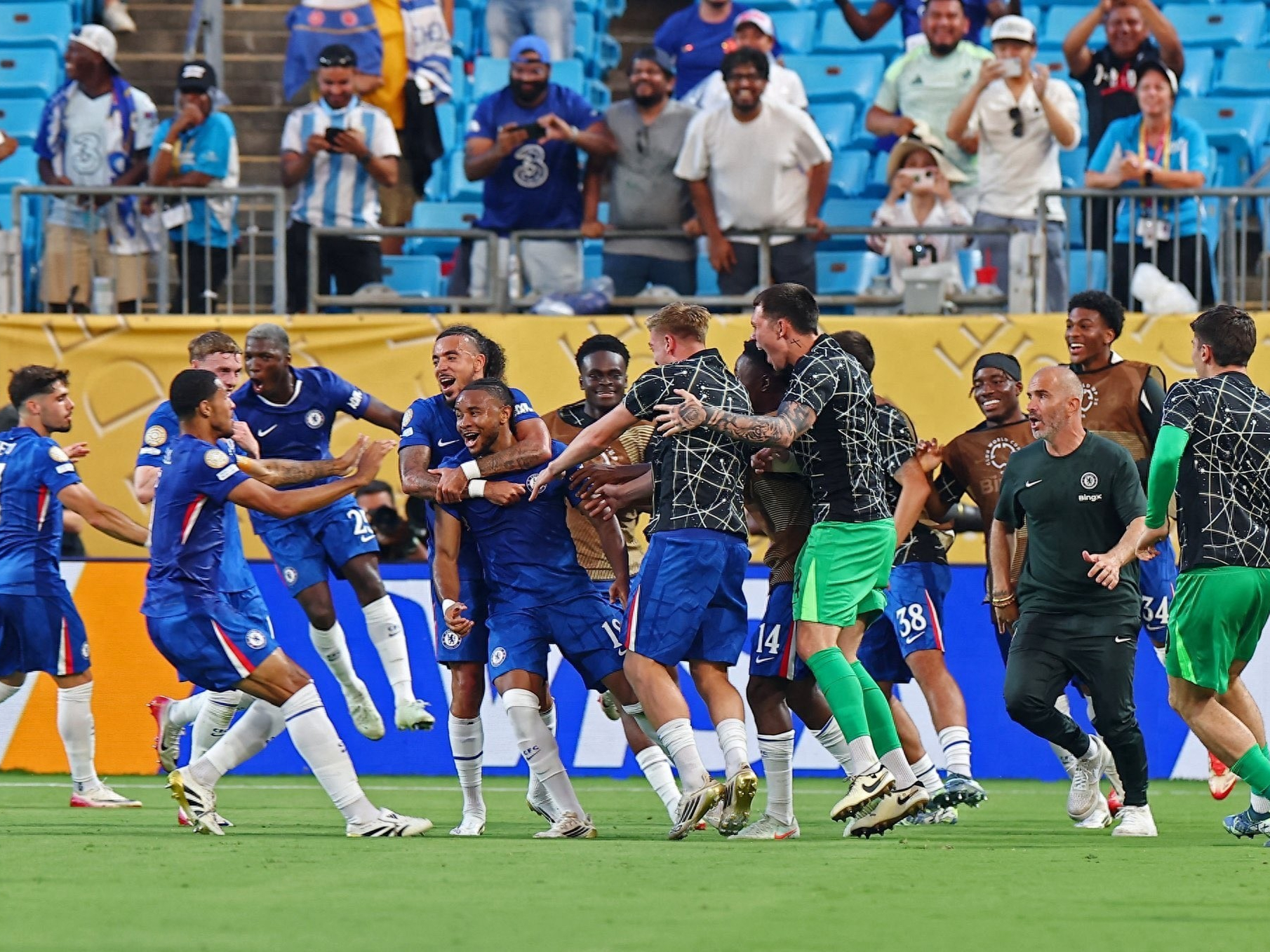 欧冠切尔西5-1阿贾克斯蓝军各项赛事四连胜的简单介绍