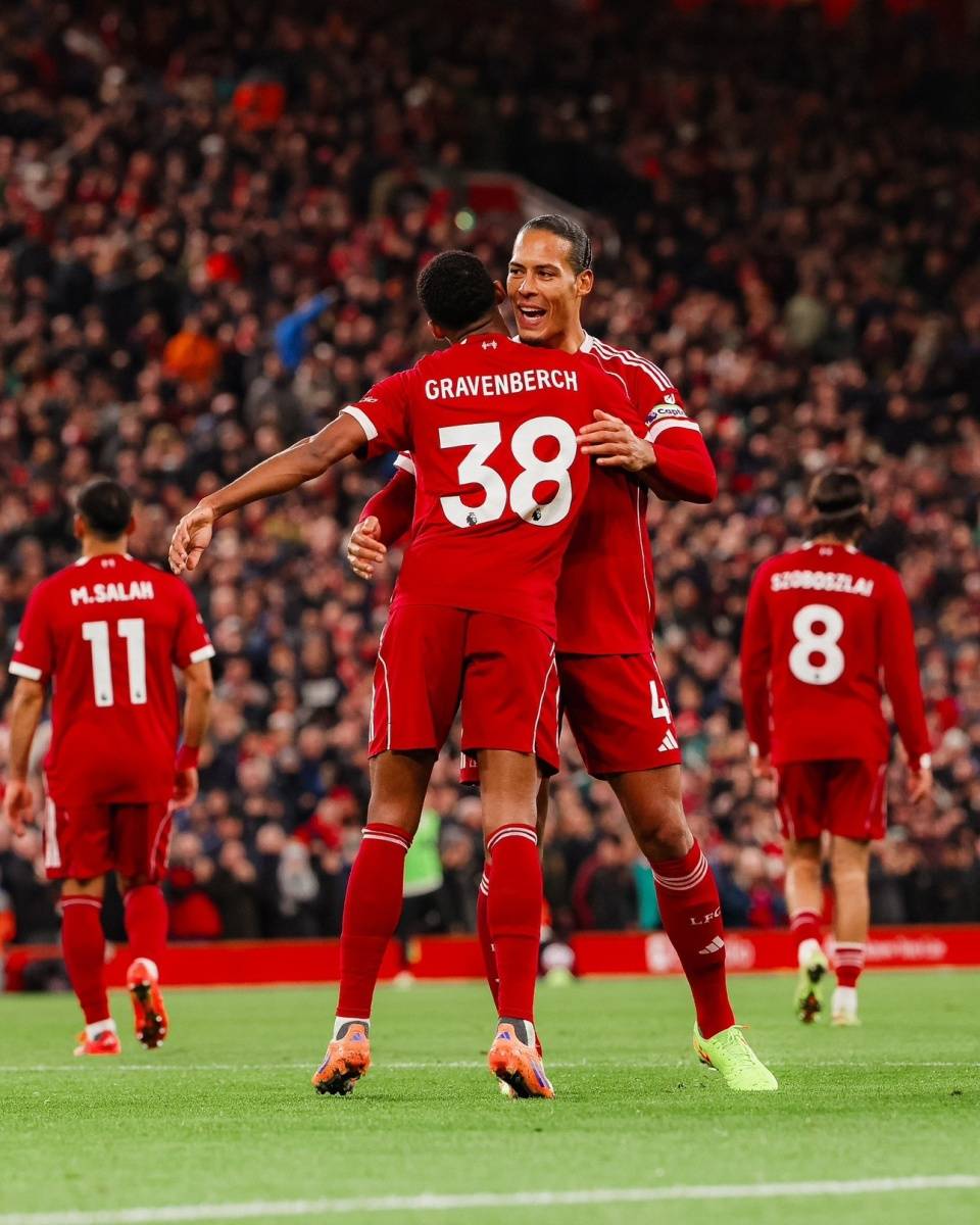 关于阿森纳拜仁连胜均遭终结双方各自打出2比2的比分的信息