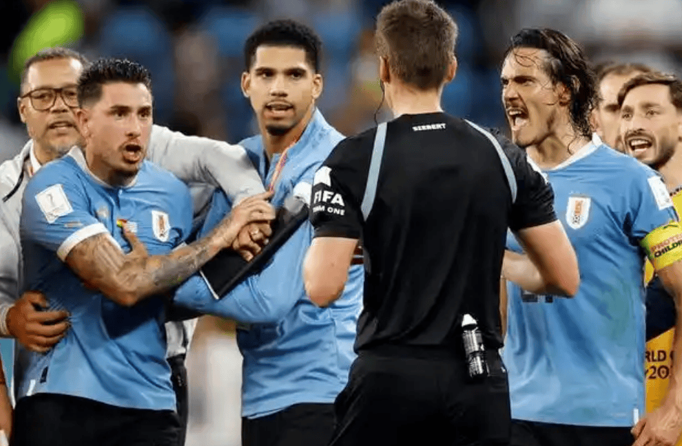 世预赛巴西VS智利今日预测桑巴军团状态更加出色的简单介绍