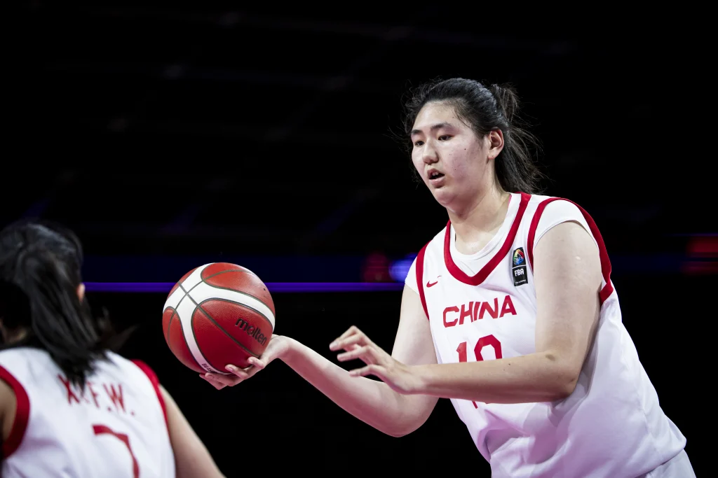 包含中澳女篮对抗赛7月6日开打张子宇迎真正考验的词条