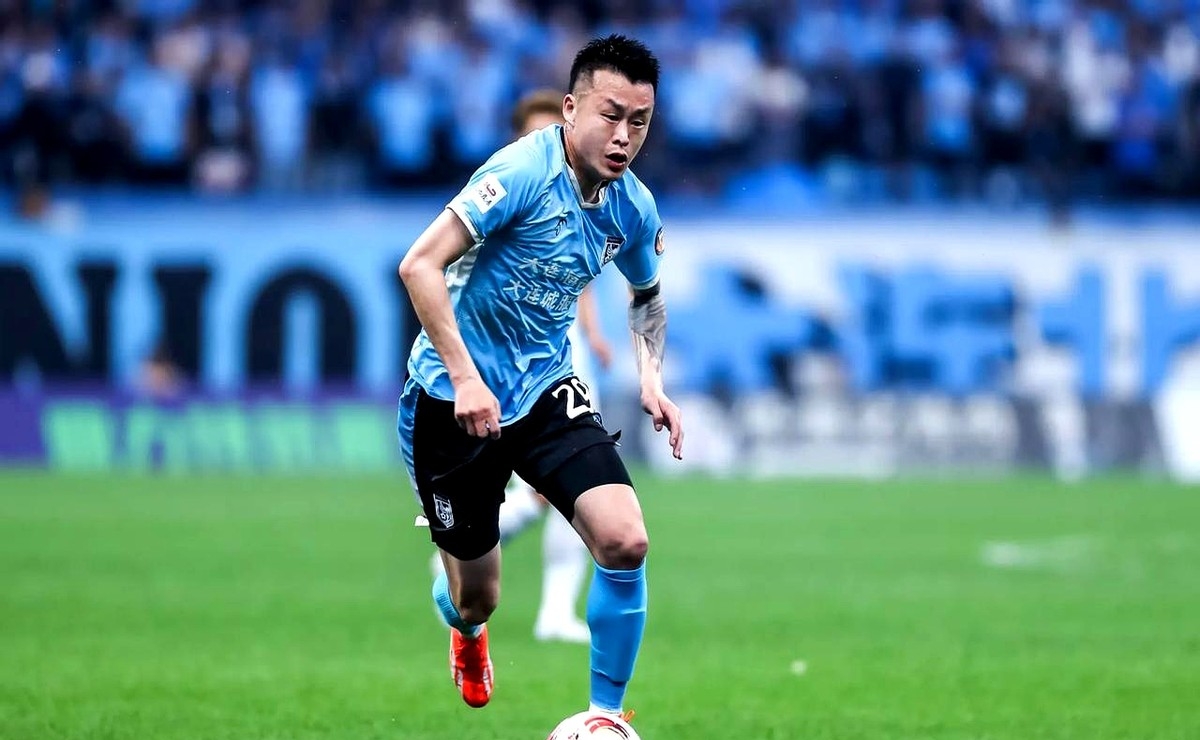 关于水晶宫球迷对干扰若塔默哀做出回应部分球迷并不清楚场上发生的事的信息