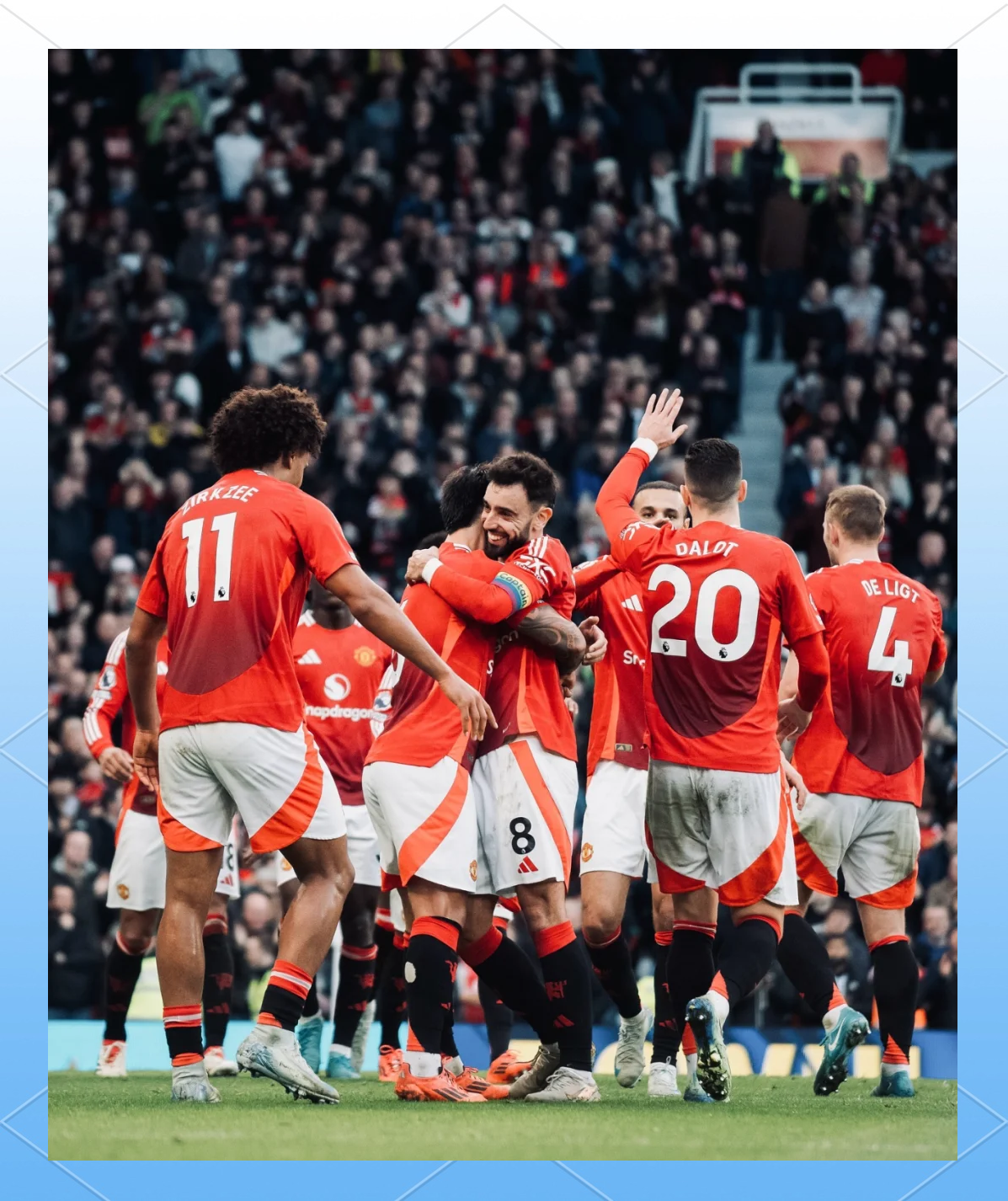 关于英超曼联0-1阿森纳枪手取得开门红的信息  第1张