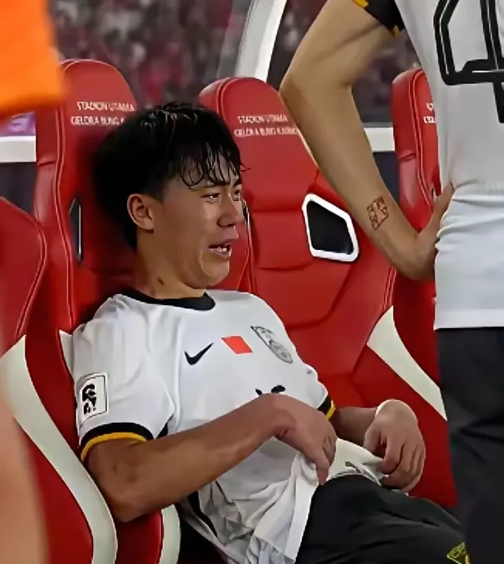 塞尔吉尼奥归化后仅出战3场无进球无助攻 第2张 塞尔吉尼奥归化后仅出战3场无进球无助攻 第2张