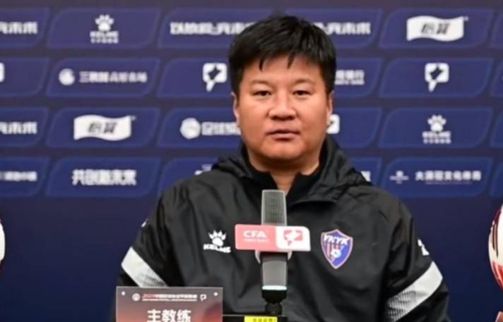 专访辽宁铁人主帅李金羽率队冲超成功的简单介绍  第1张