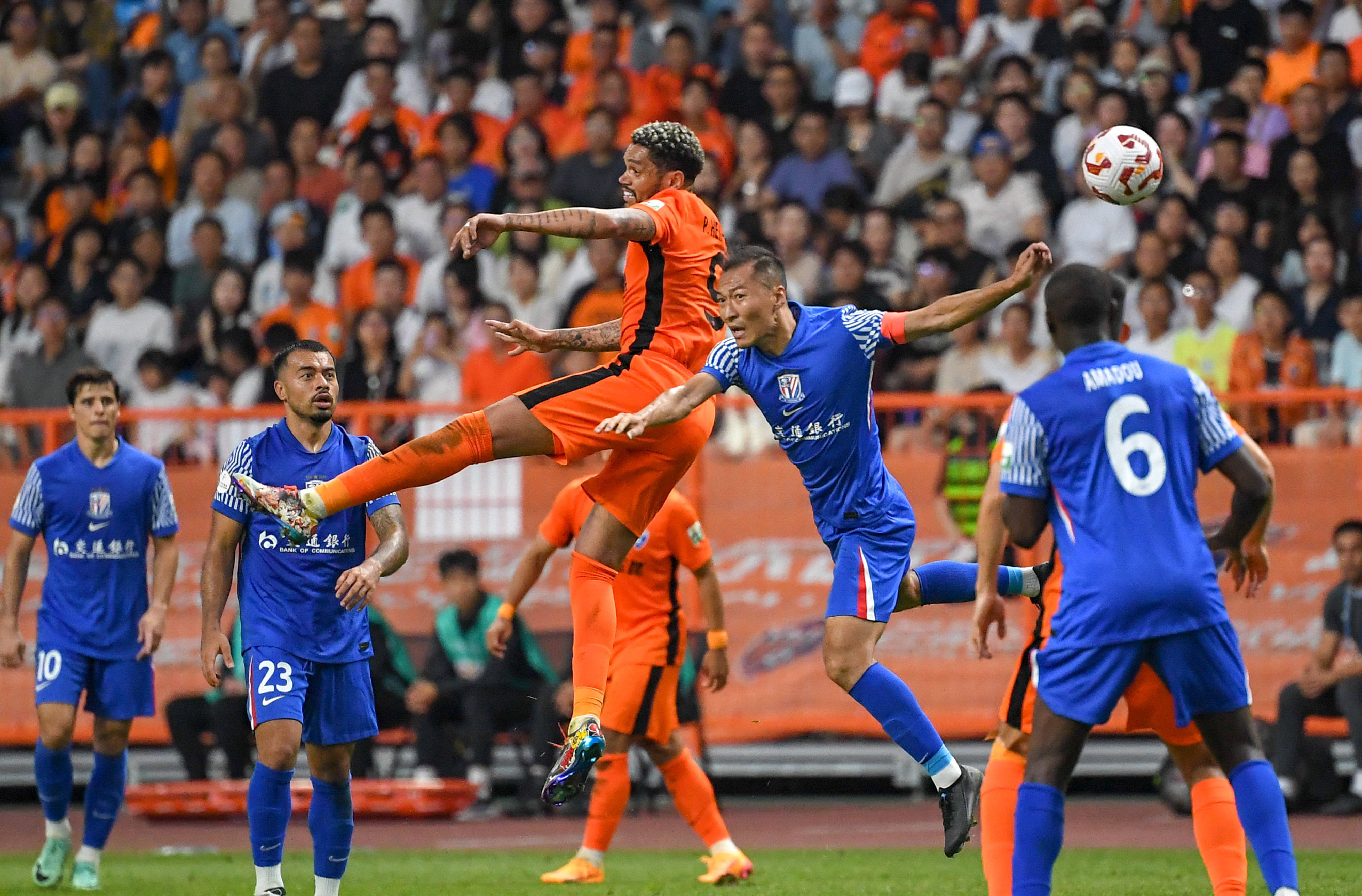 申花防线注意力不够集中上海申花4-4战平云南玉昆的简单介绍