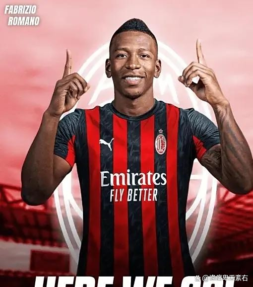 包含拜仁询价莱比锡中场哈维西蒙斯球员希望离队的词条  第1张