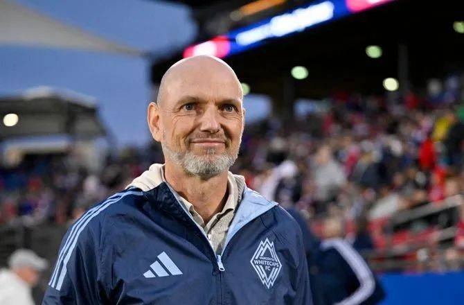 包含穆勒接近加盟温哥华白浪德国前锋将前往美职联征战的词条  第2张