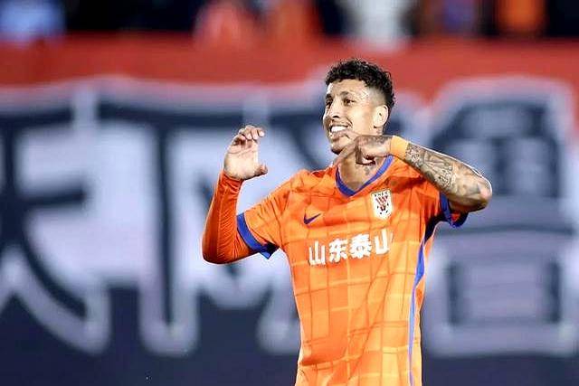 9岁小将被鲁能泰山足校选中教练们盛赞这孩子天生就适合当守门员的简单介绍