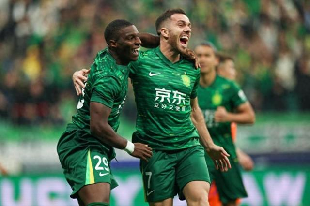 中超北京国安4-3逆转浙江队法比奥连场破门国安终结3轮不胜的简单介绍 第2张 中超北京国安4-3逆转浙江队法比奥连场破门国安终结3轮不胜的简单介绍 第2张