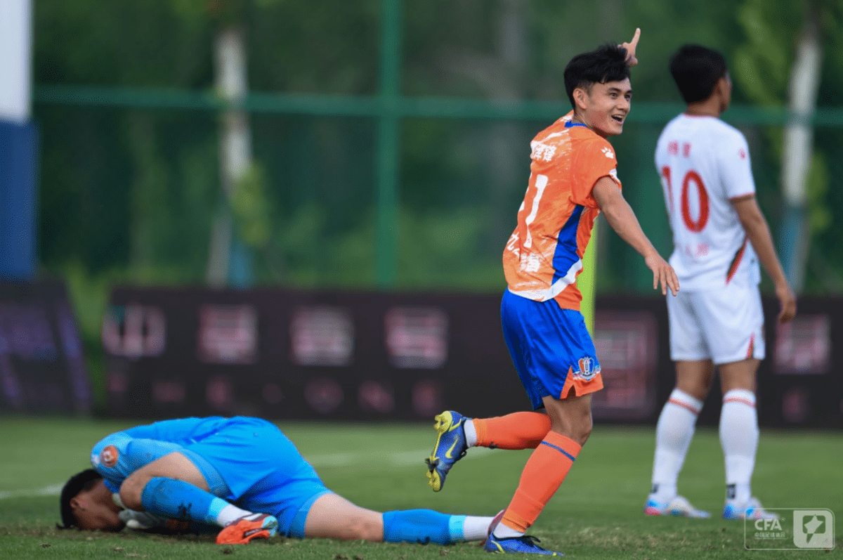 中超青岛海牛1-1河南林创益破门刘鑫瑜扳平比分的简单介绍