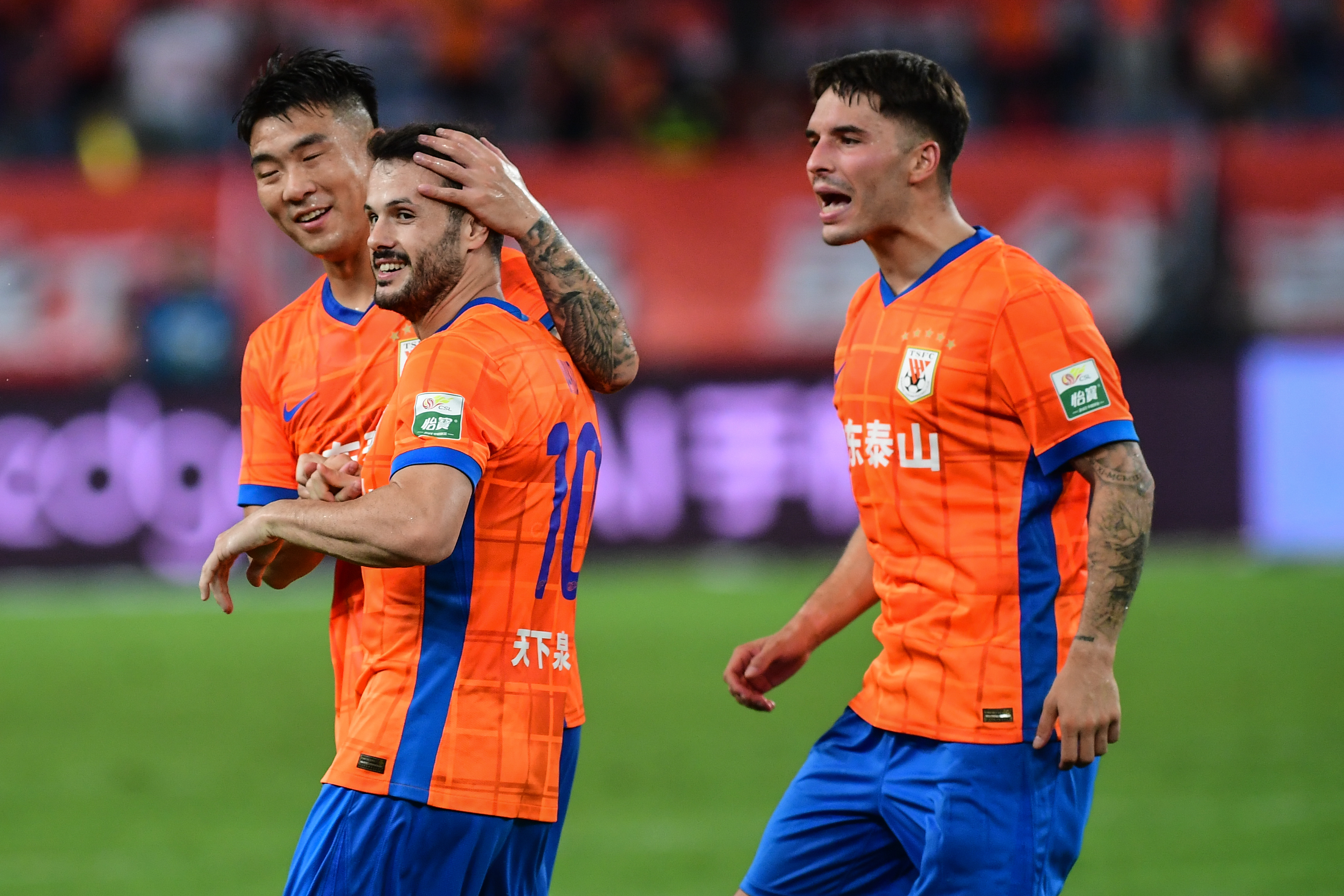 包含中超梅州客家官宣主帅下课因球队战绩不佳的词条