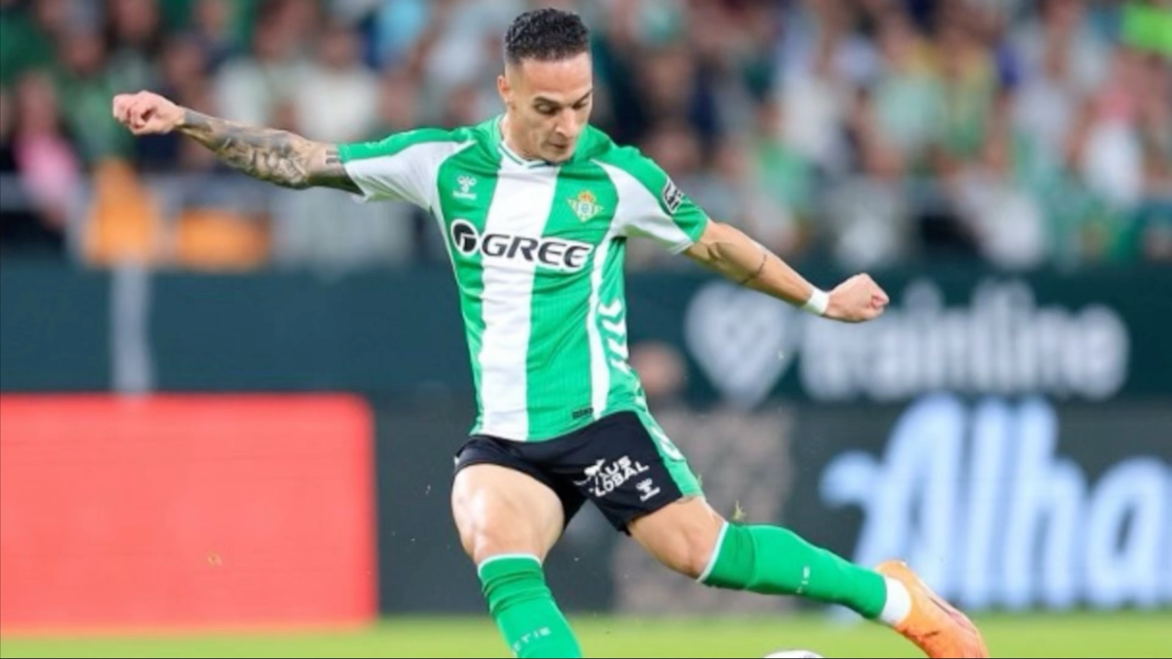 包含安东尼入选巴西国家队本赛季表现出色再次获得信任的词条